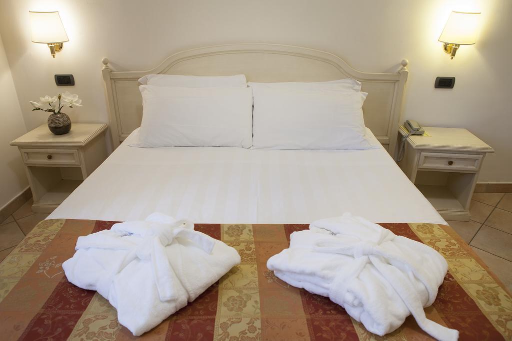 Hotel Le Mura فولينيو المظهر الخارجي الصورة